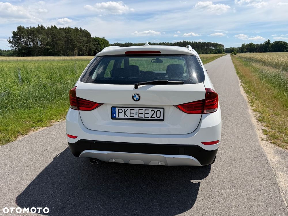 BMW X1 sDrive18d xLine - 13