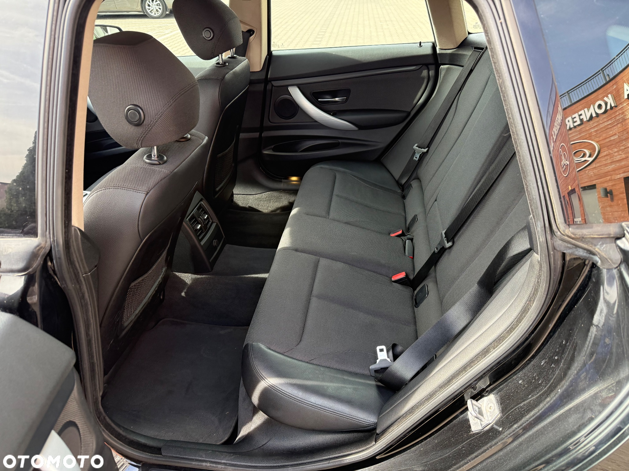 BMW 3GT 320d Luxury Line - 17
