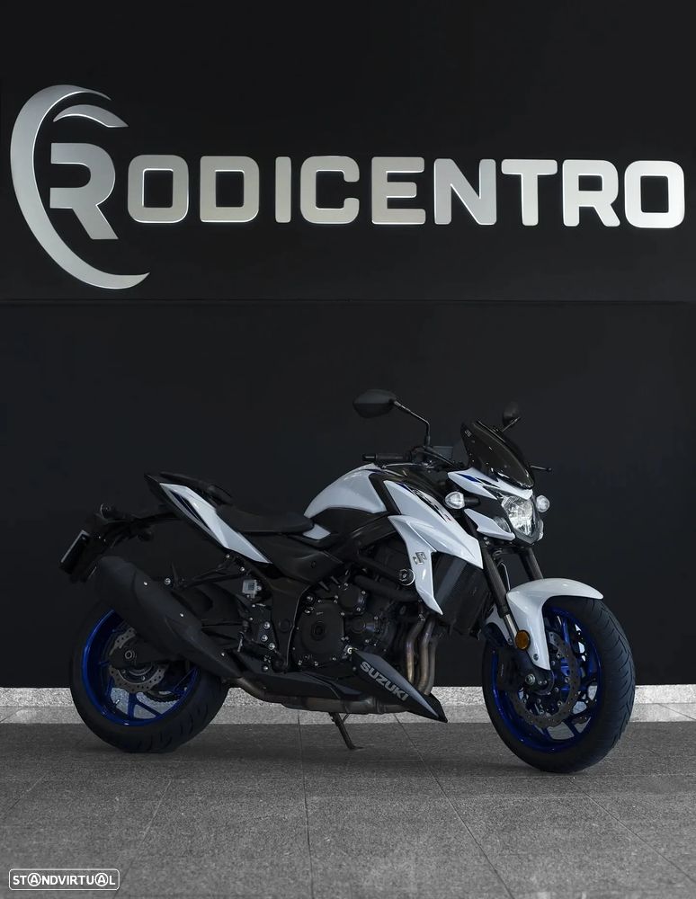 Suzuki GSX GSX-S 750 - 1