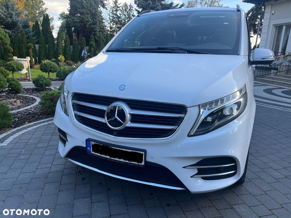 Mercedes-Benz V-Class 2016 photo 2