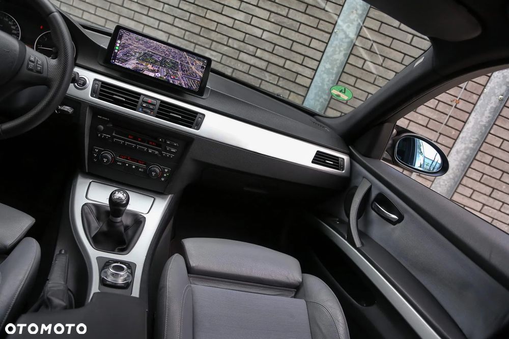 BMW Seria 3 - 31