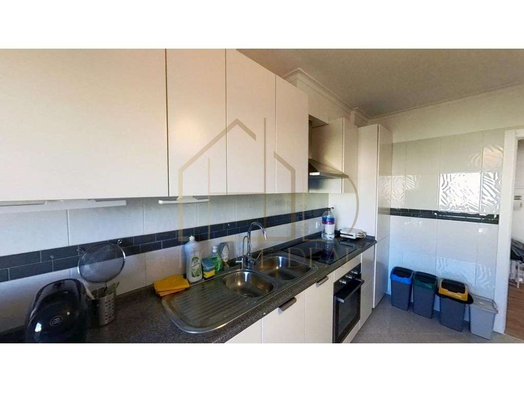 EXCELENTE Apartamento T2 com vista espetacular. Barreiro - Grande imagem: 3/17