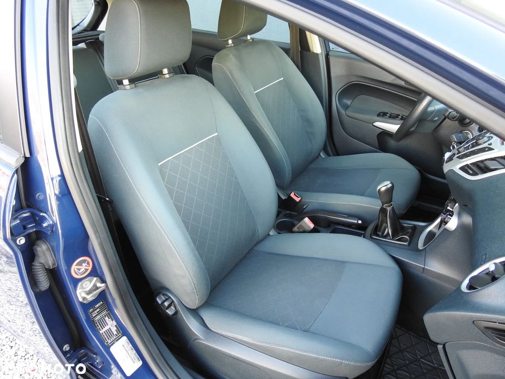 Ford Fiesta 1.4 Trend - 10