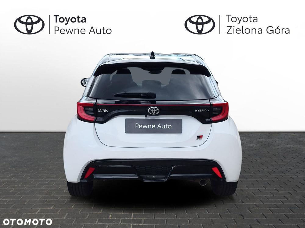 Toyota Yaris - 5