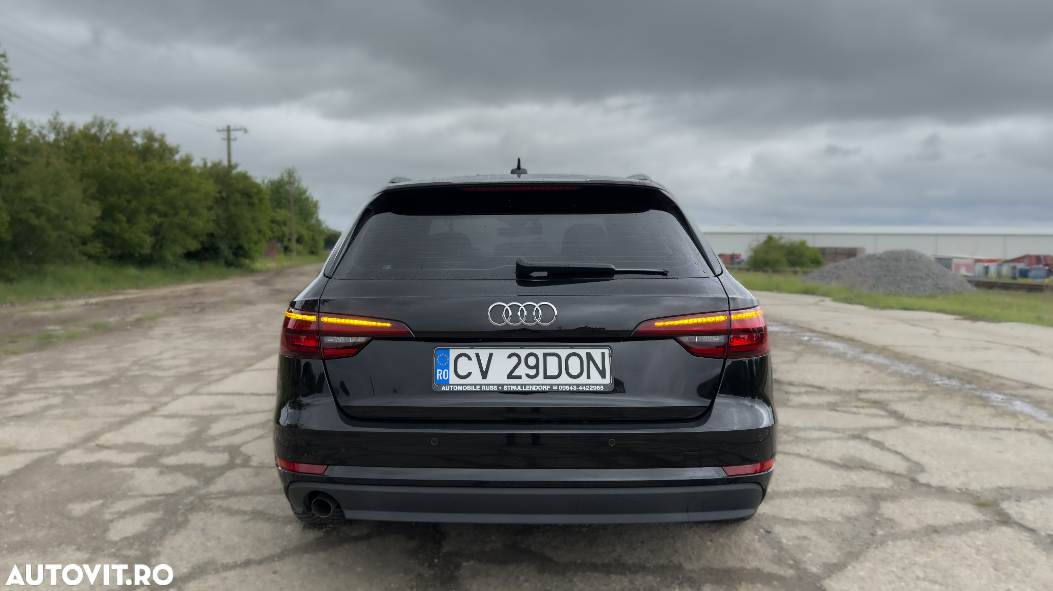 Audi A4 Avant 2.0 TDI S tronic - 8