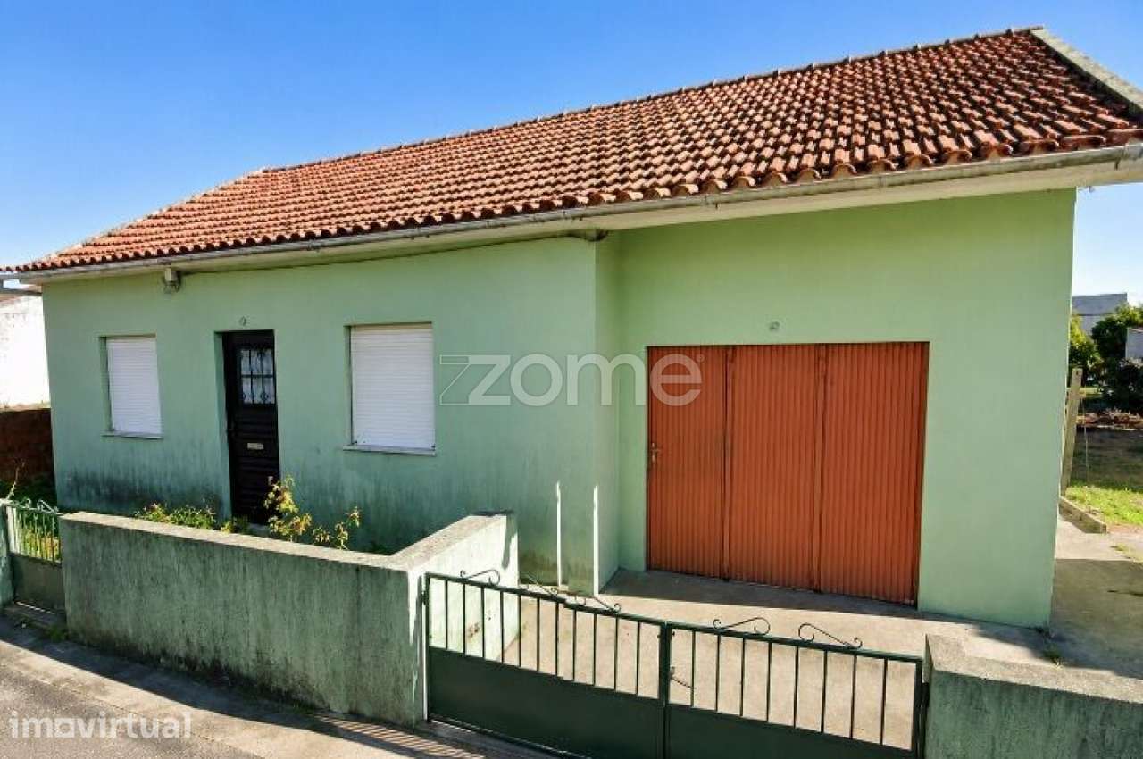 Moradia T2+1 em Esgueira - Grande imagem: 2/26