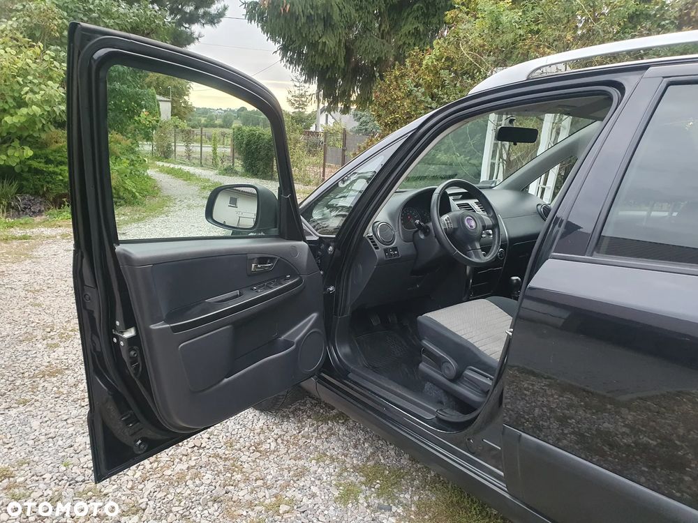 Fiat Sedici 1.6 16V 4x4 Dynamic - 11