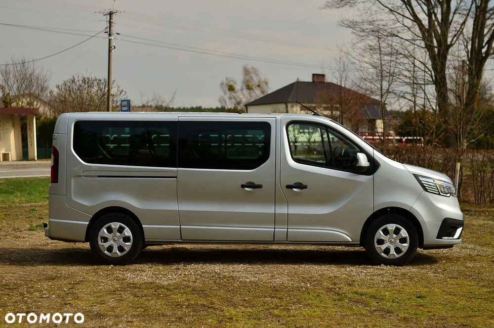 Renault Trafic 2.0 dCi EDC - 5