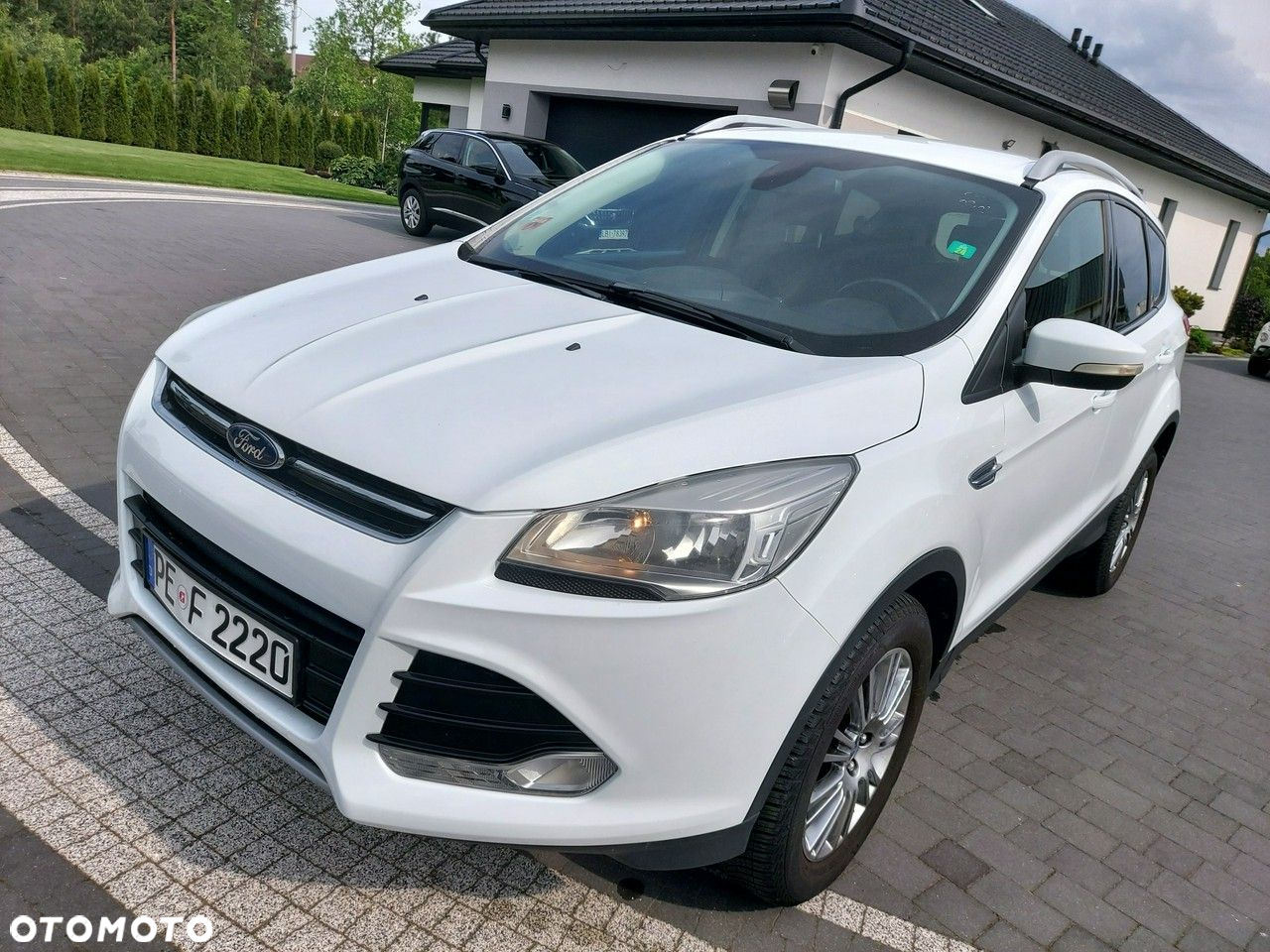 Ford Kuga - 9