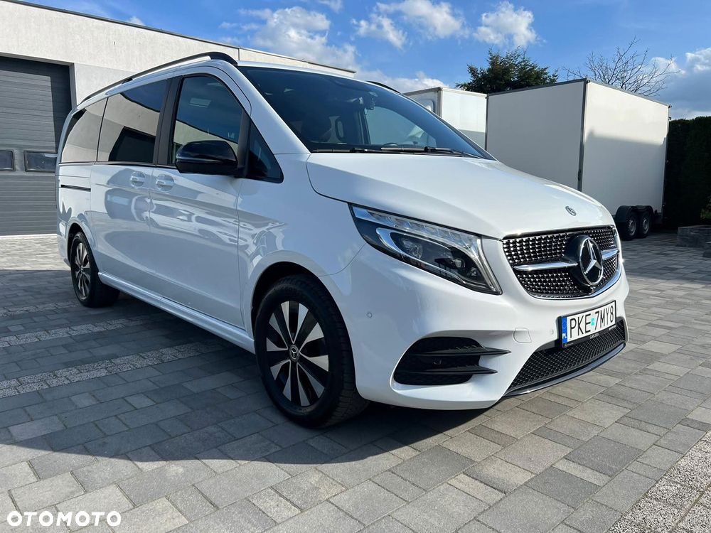 Mercedes-Benz Klasa V 300 d lang 4Matic 9G-TRONIC Exclusive Edition - 20