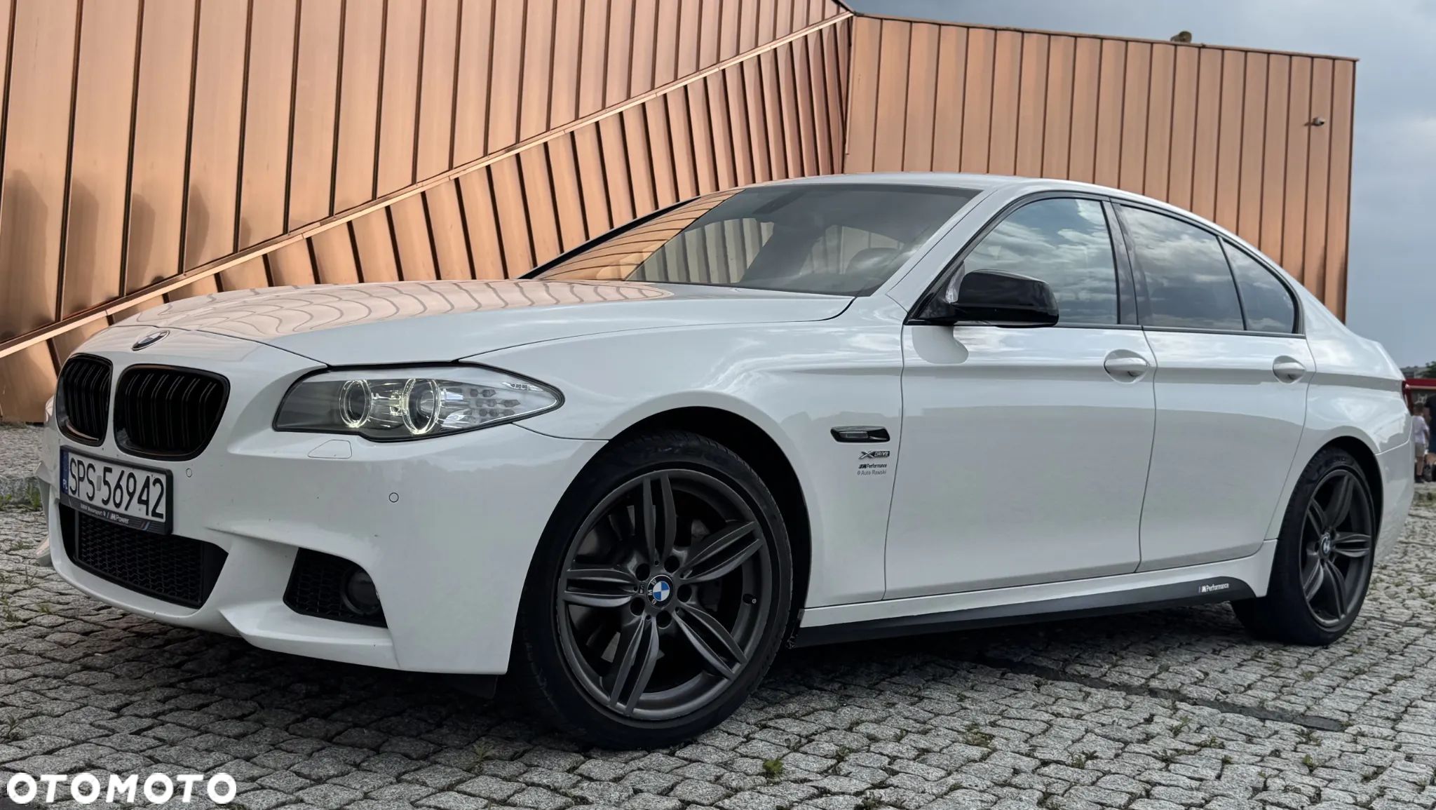 BMW Seria 5 525d xDrive - 1