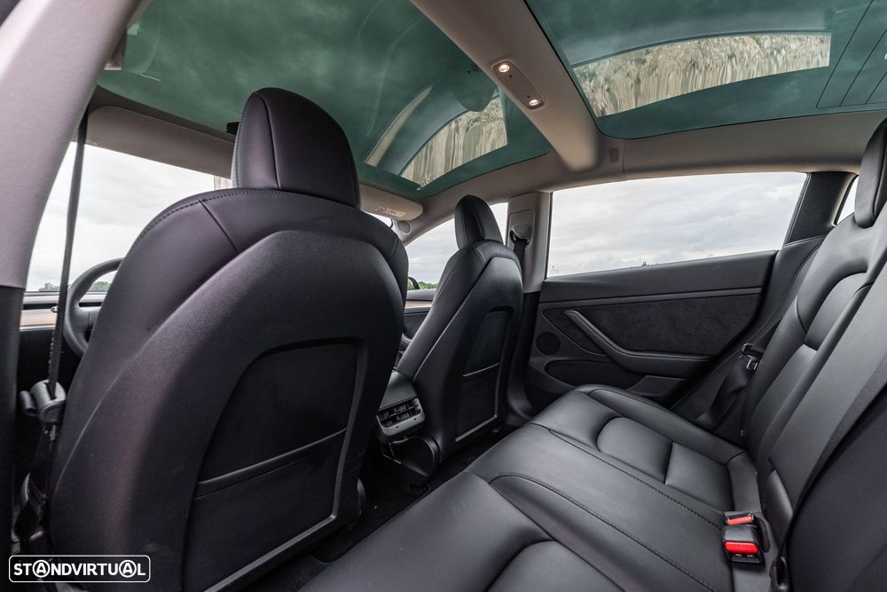 Tesla Model 3 Standard Range Plus RWD - 36