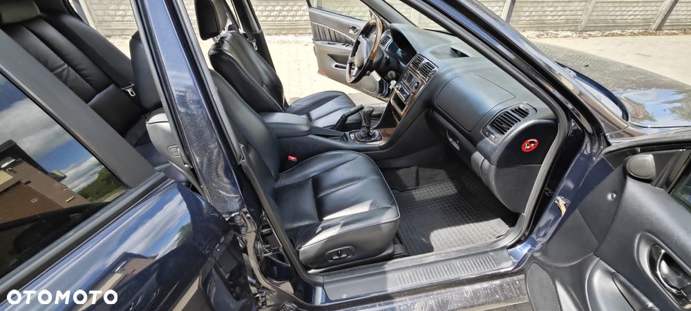 Mitsubishi Galant 2.5 V6 - 17