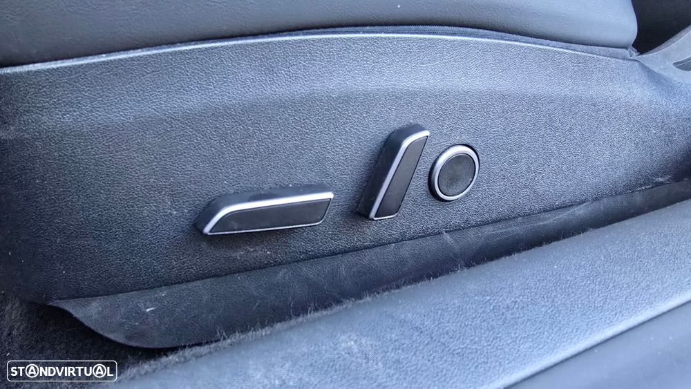 Tesla Model 3 - 51