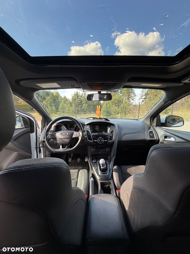 Ford Focus 2.3 EcoBoost S&S Allrad RS - 8