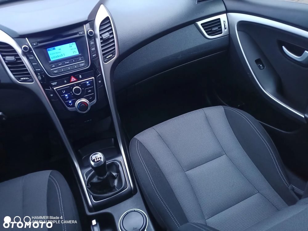 Hyundai i30 1.4 Comfort - 10