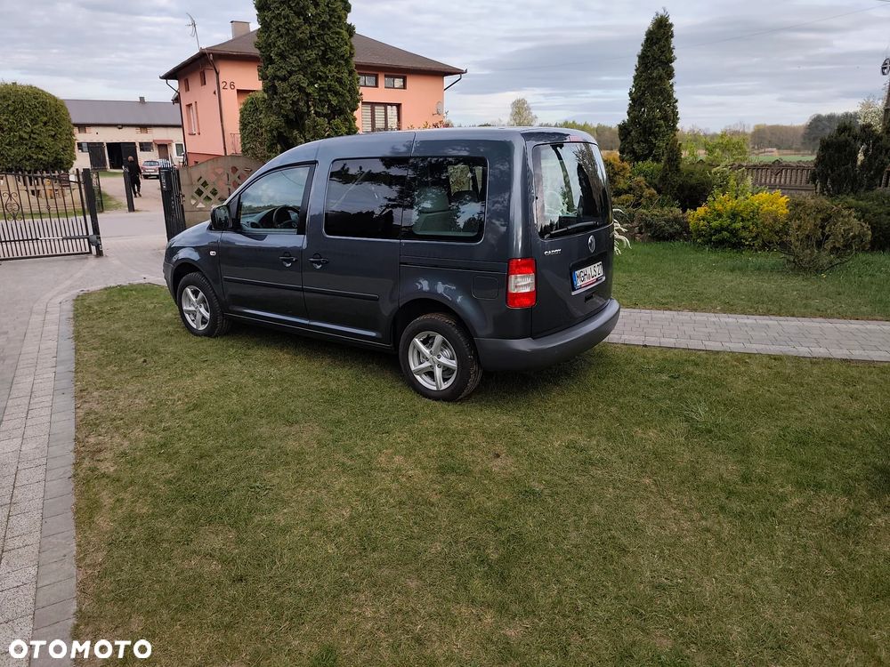 Volkswagen Caddy Maxi Life - 23
