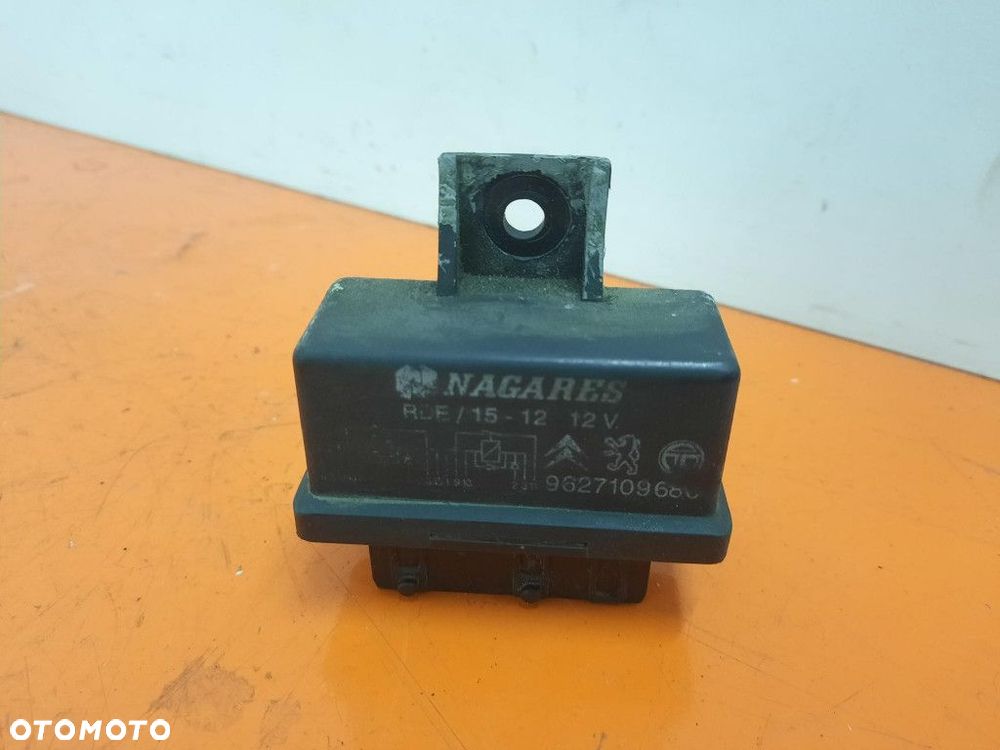 PEUGEOT PARTNER I 1 96-02 PRZEKAŹNIK POMPY PALIWA 9627109680 - 1