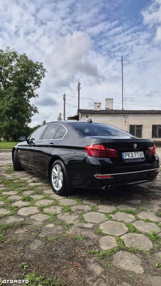 BMW Seria 5 525d xDrive - 1