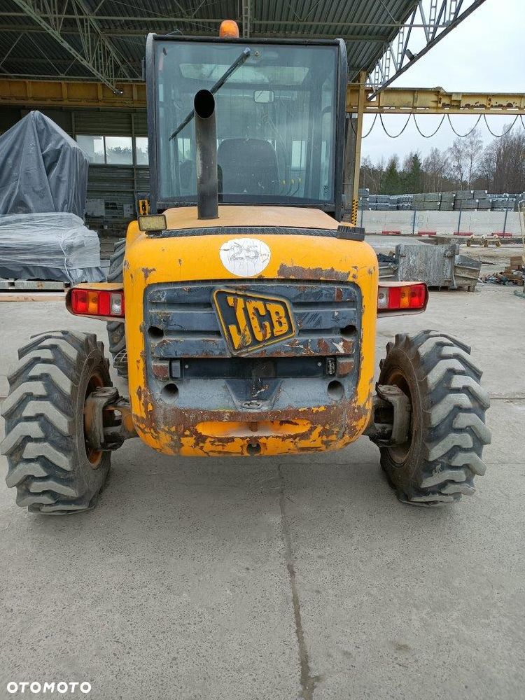 JCB 930 - 6