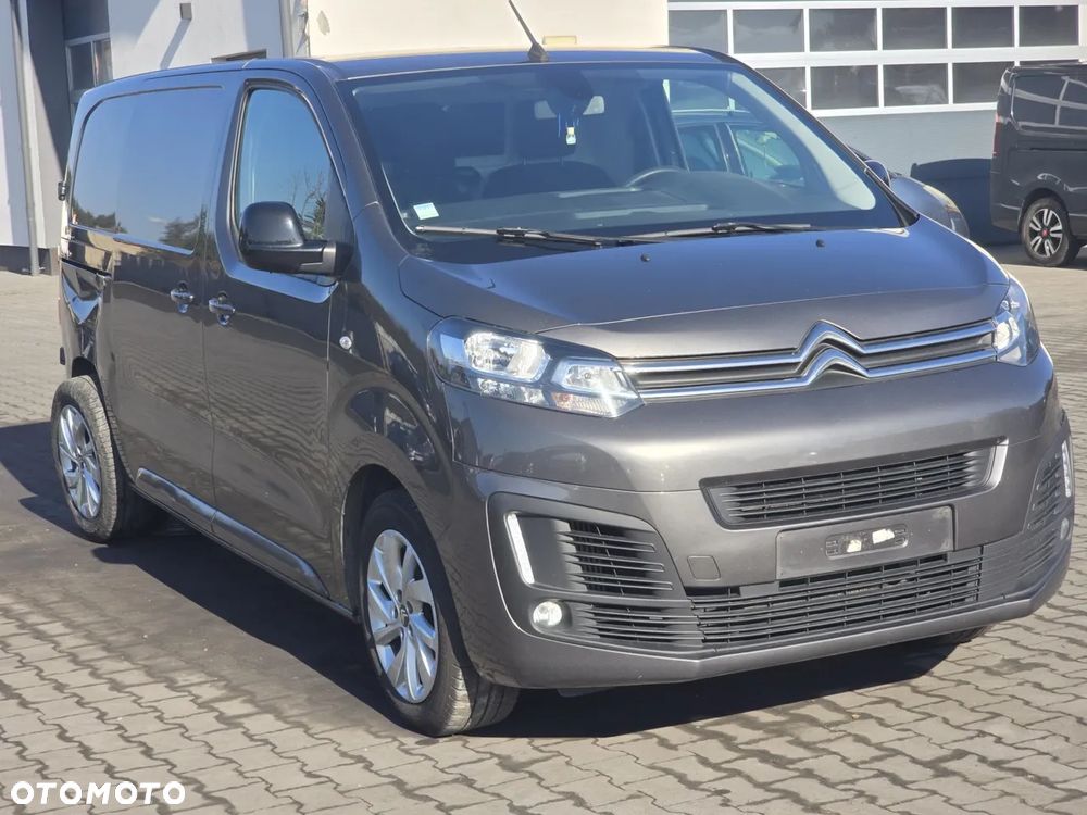 Peugeot Expert - 8