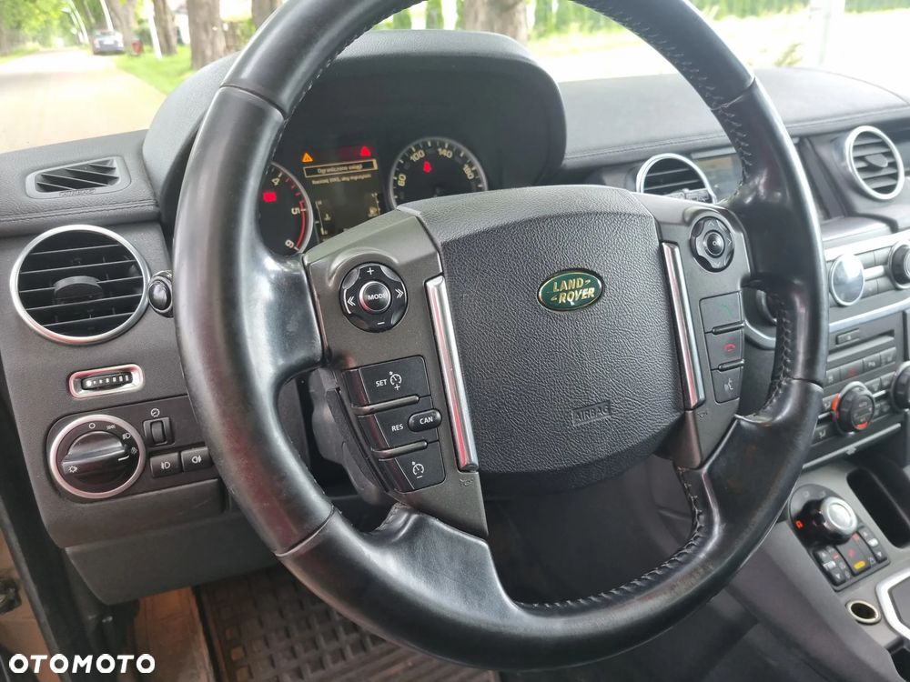 Land Rover Discovery 3.0 Si6 HSE Luxury - 28
