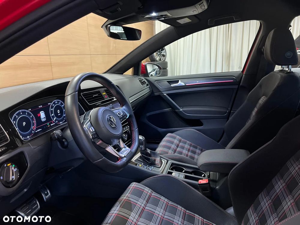 Volkswagen Golf 2.0 TSI BMT GTI Performance DSG - 13