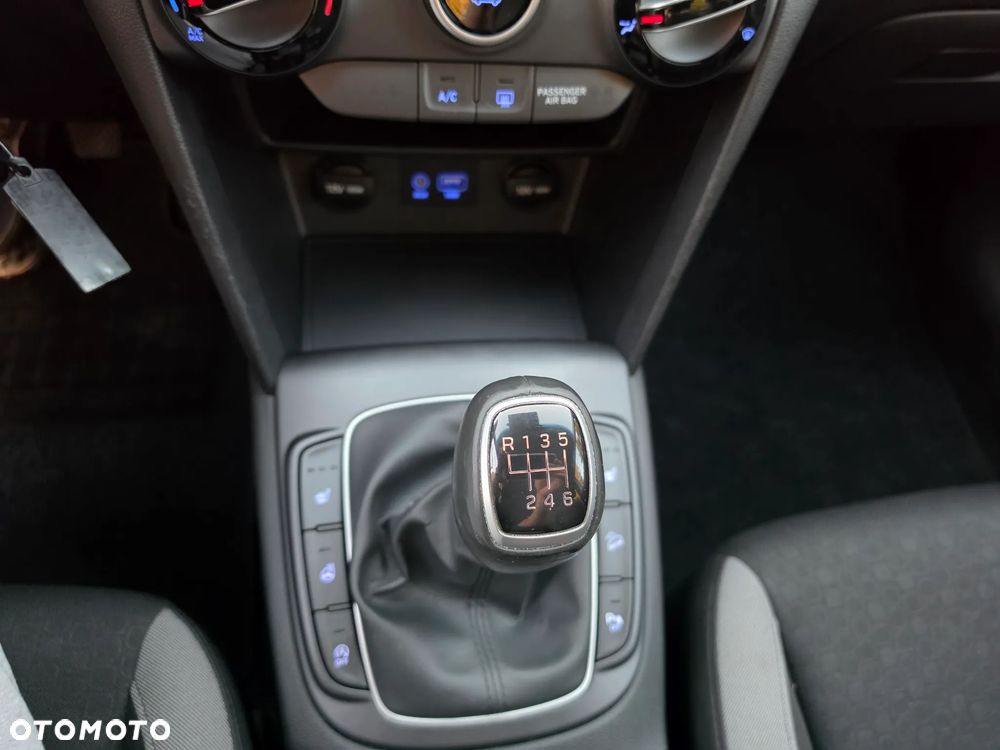 Hyundai Kona 1.0 T-GDI Select - 21