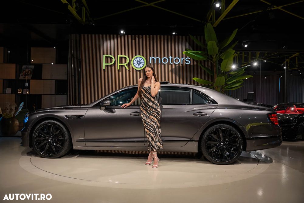 Bentley Flying Spur - 25