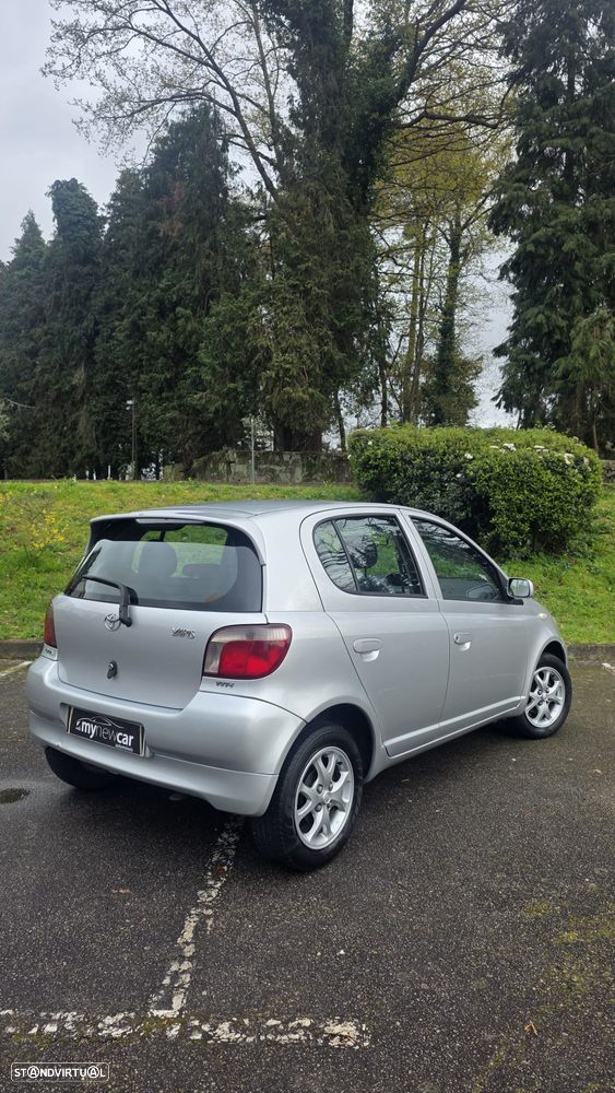 Toyota Yaris 1.0 Luna ABS+CD+AC - 3