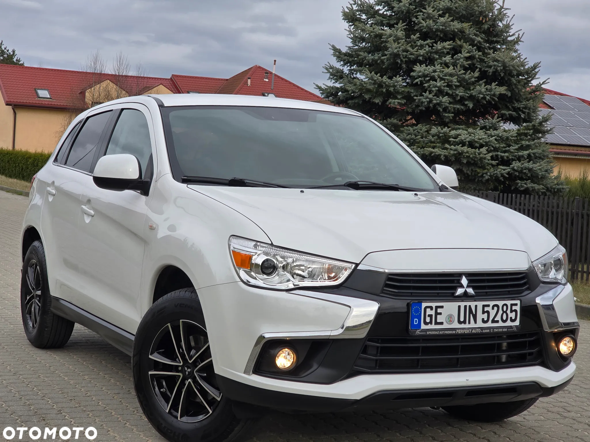 Mitsubishi ASX 1.6 2WD Diamant Edition - 3