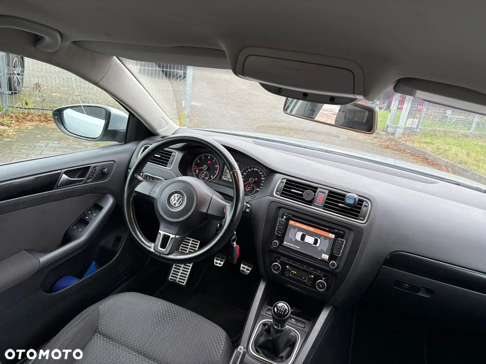 Volkswagen Jetta 1.4 TSI Comfortline - 21