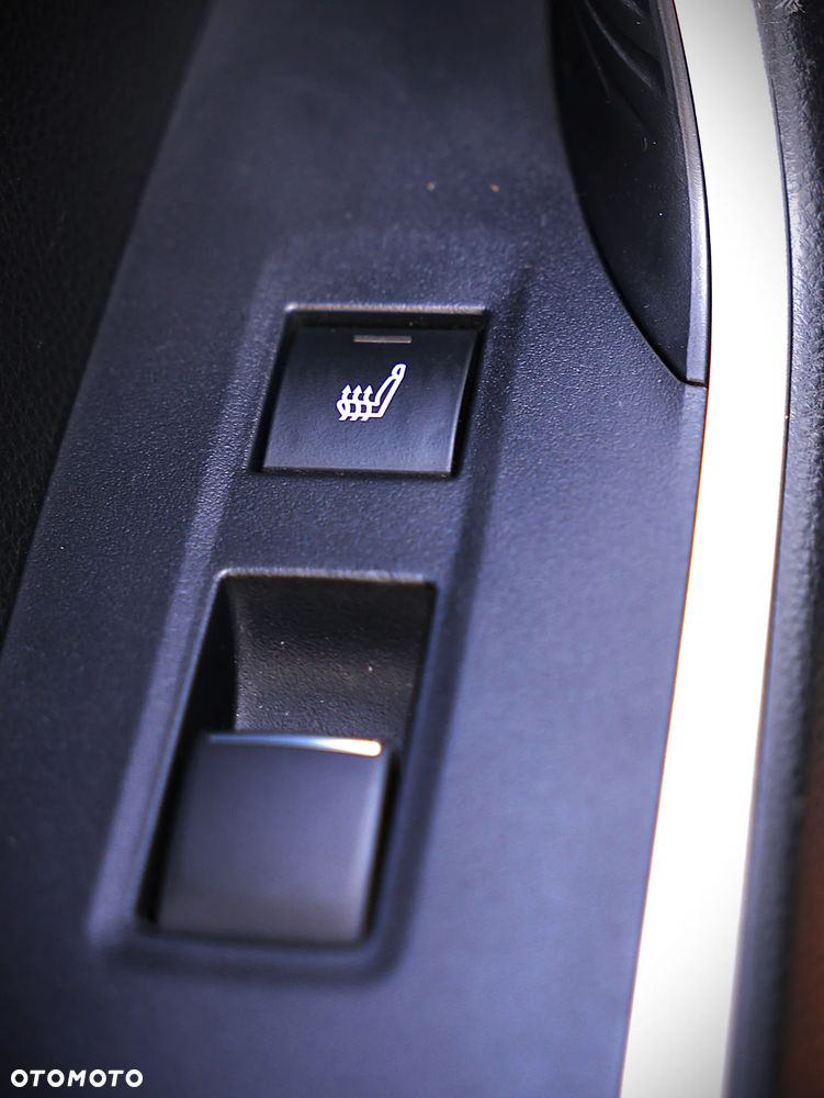 Toyota RAV4 2.5 Hybrid Executive 4x4 - 28