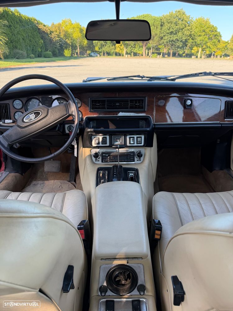 Jaguar XJ - 6