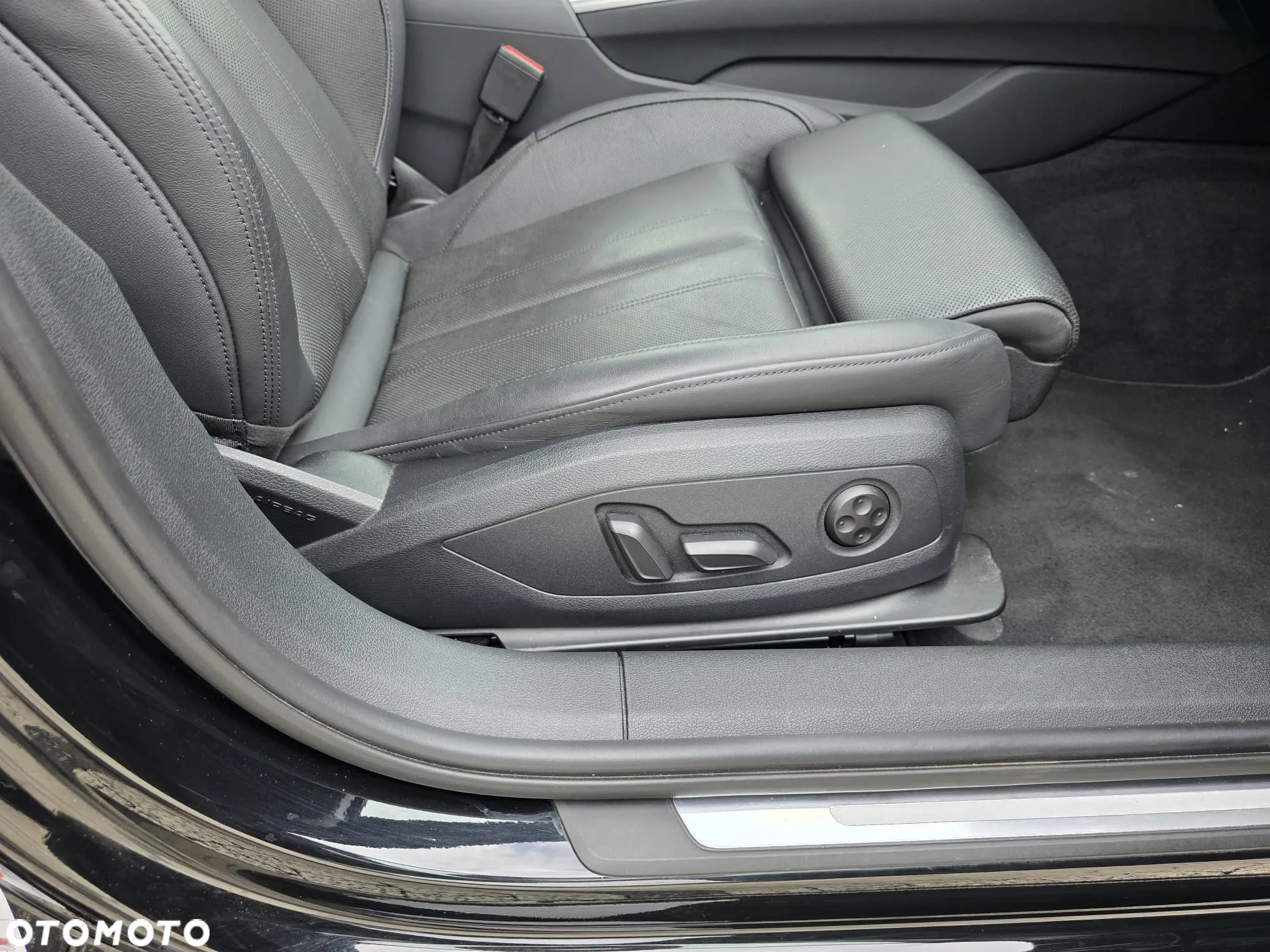 Audi A4 2.0 TDI Quattro Sport S tronic - 25