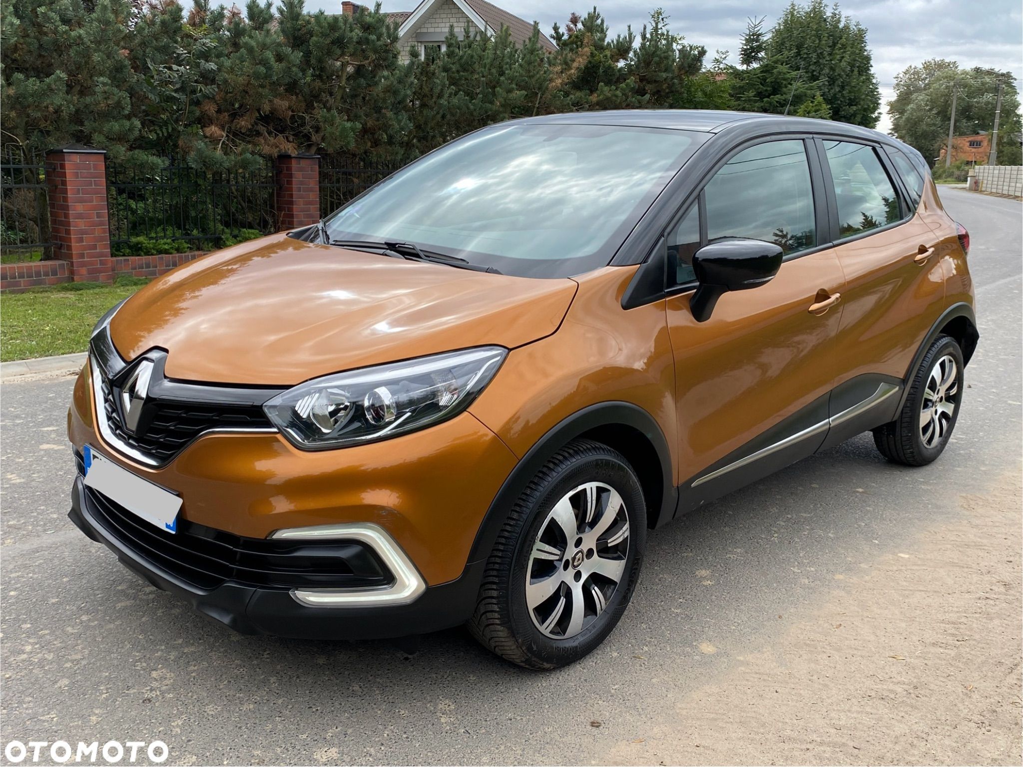 Renault Captur - 1