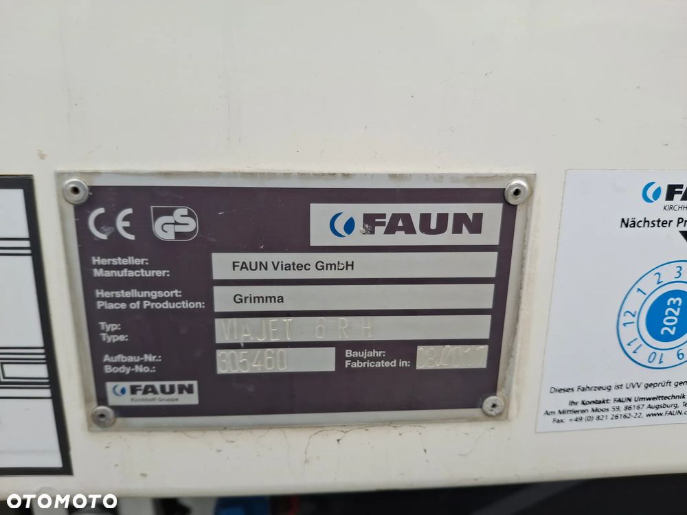 Scania P370 Zamiatarka FAUN Viajet 6 R H Euro 6 EUnited PM10 Tylna Ssawa Tylni Odkurzacz Karcher Listwy Wysokiego Ciśnienia Mycie Jezdni Lanca 2 Zbiorniki Wody Oświetlenie LED Regulowane Zawieszenie - 12