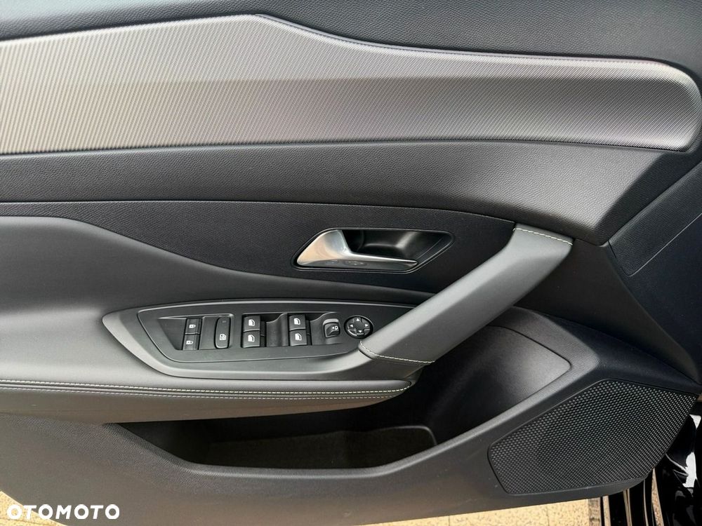 Peugeot 308 - 17