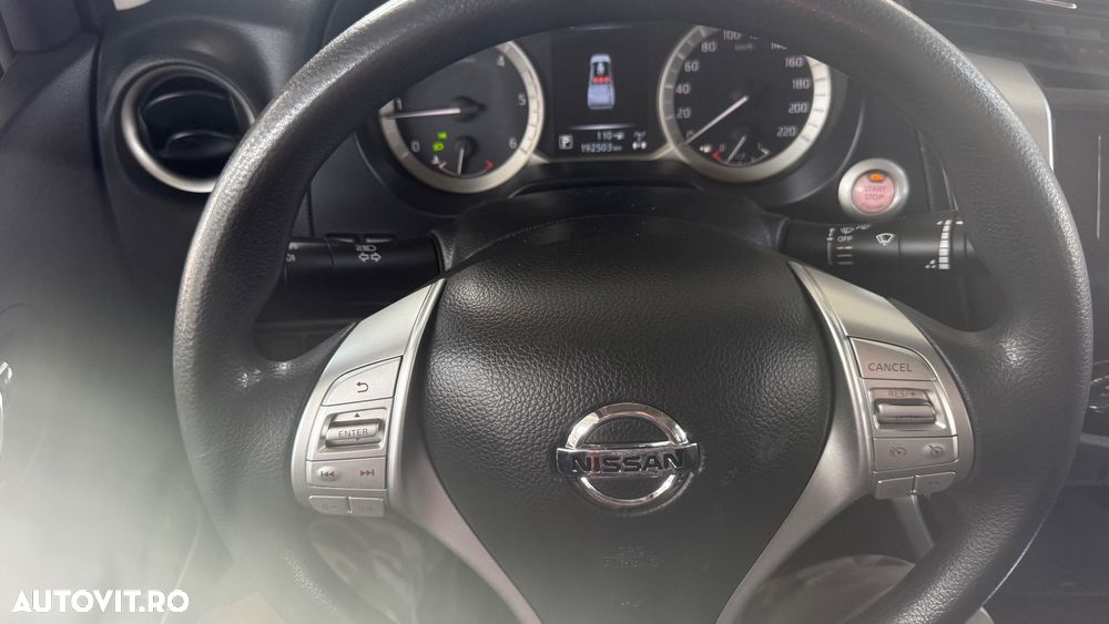 Nissan Navara - 12