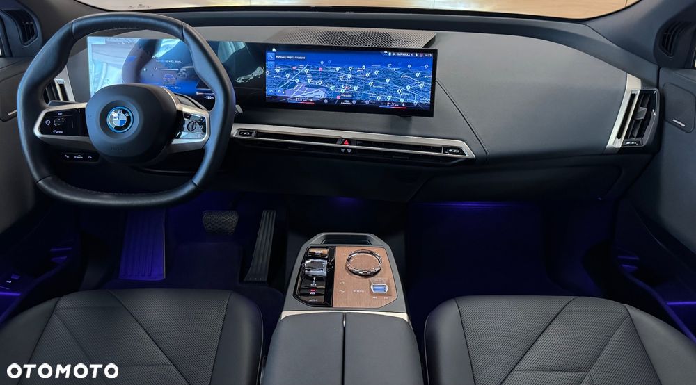 BMW iX xDrive40 76.6kWh - 13