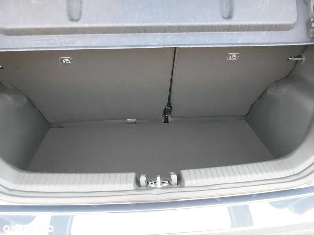 Hyundai i10 1.2 Modern - 17