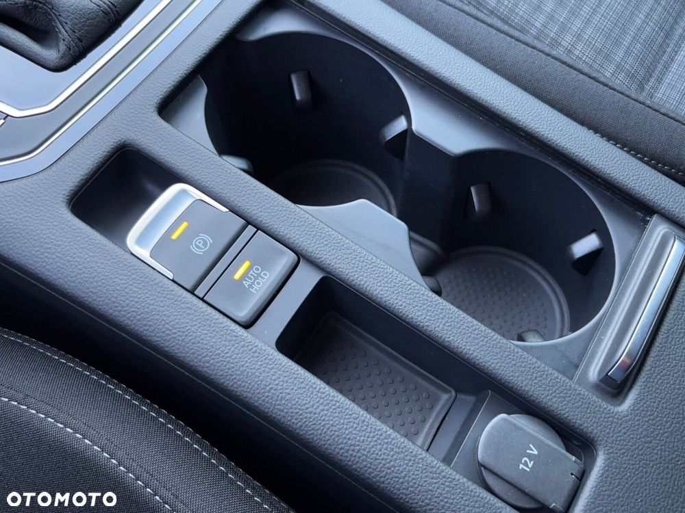 Volkswagen Passat Variant - 26