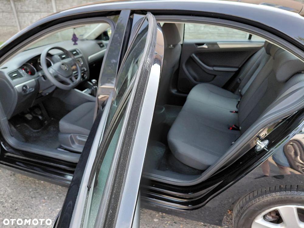 Volkswagen Jetta 2.0 TDI DPF BMT Comfortline - 20