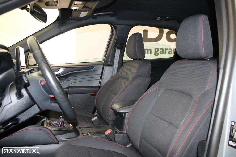 Ford Kuga 1.5 EcoBoost ST-Line - 27