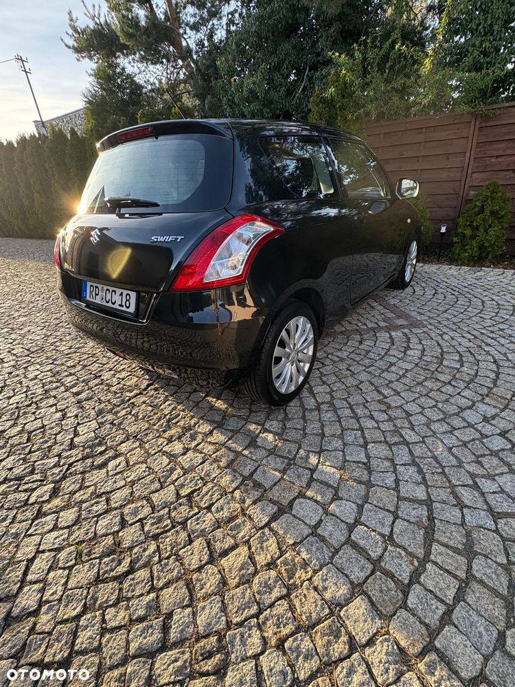 Suzuki Swift 1.2 Premium - 3