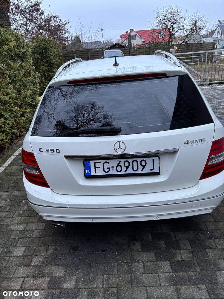 Mercedes-Benz Klasa C 250 CDI DPF 4Matic 7G-TRONIC BlueEFFICIENCY Avantgarde - 6