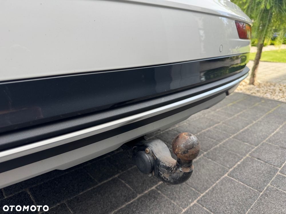 Audi Q5 50 TFSI e Quattro S tronic sport - 24