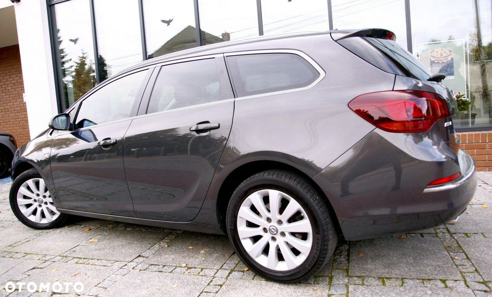 Opel Astra 2.0 CDTI Automatik Exklusiv - 29