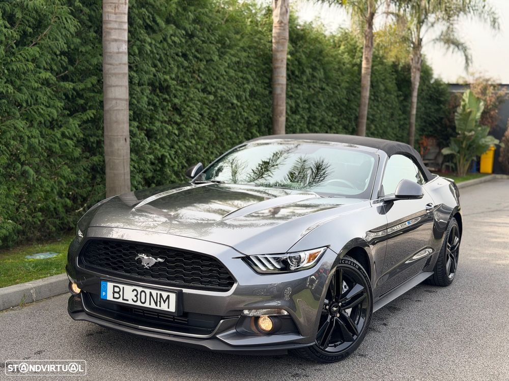 Ford Mustang 2.3i EcoBoost - 29