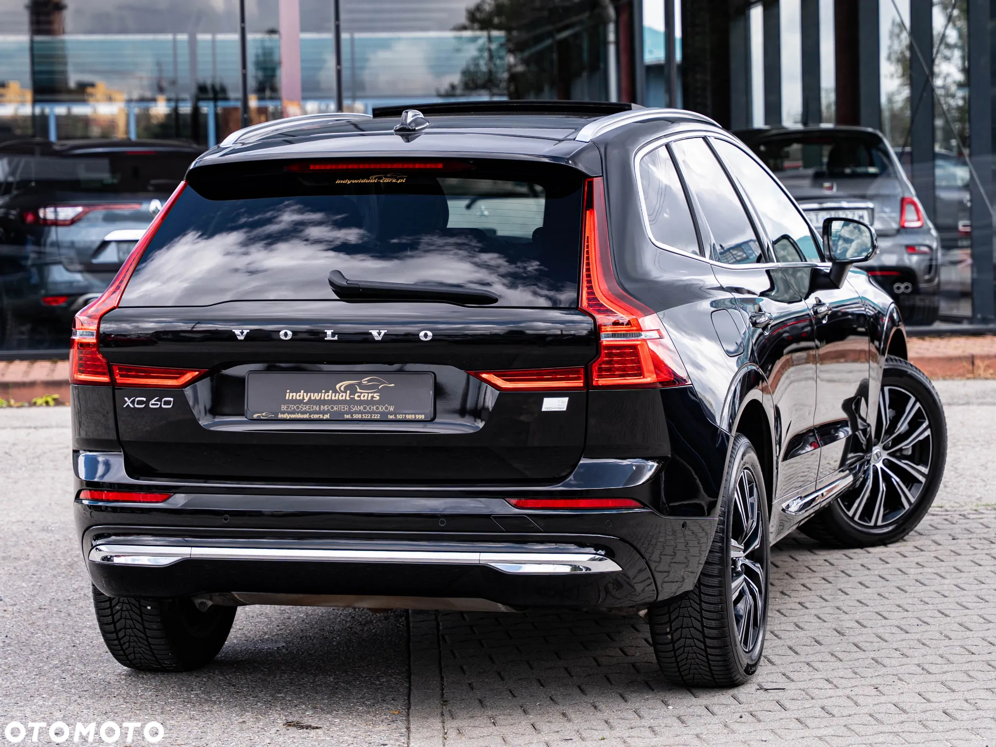 Volvo XC 60 T6 AWD Plug-In Hybrid Inscription - 3